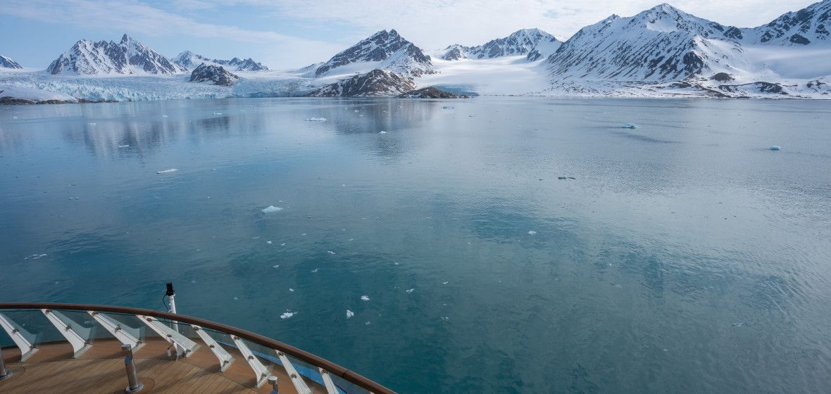 Quest for the Antarctic Circle